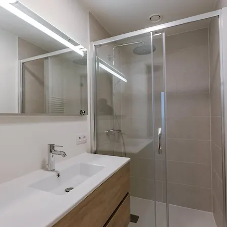 Luxury Seaview With Free Private Parking Apartment