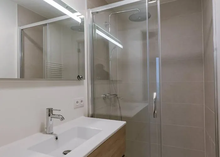 Luxury Seaview With Free Private Parking 公寓