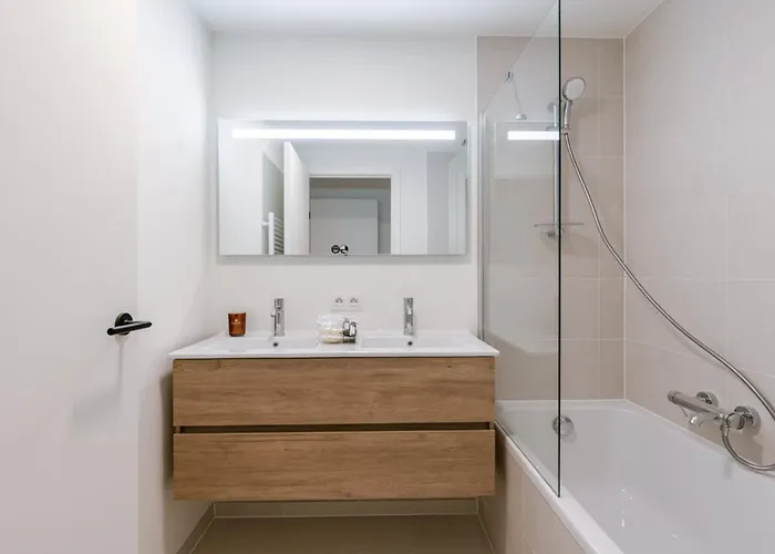 Luxury Seaview With Free Private Parking 아파트